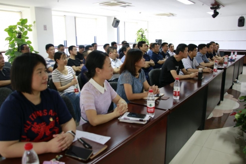 【党群园地】严以修身 、严于律己  ，树风清气正的良好氛围——集团纪委组织观看市委廉政警示教育片