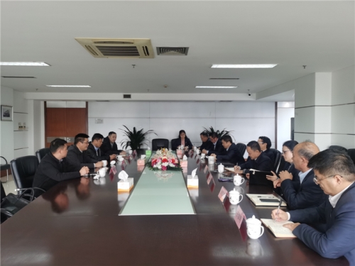 【领导关怀】市城投集团党委委员、副总经理沈卓恒一行赴英皇集团调研指导工作