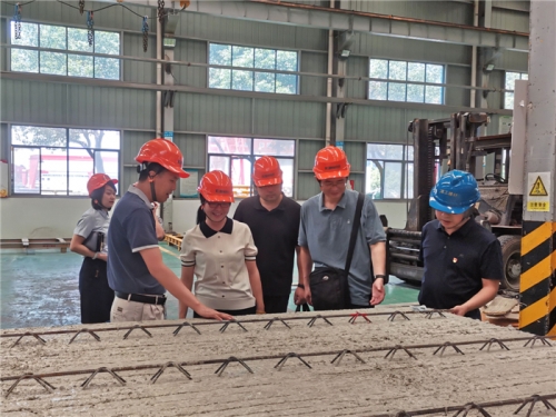 【领导关怀】杭州市总工会赴英皇集团·杭构集团仁和基地进行“全市工会劳动法律夏季专项监督行动”调研检查